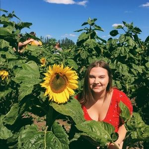 Meet your Posher, Vanessa